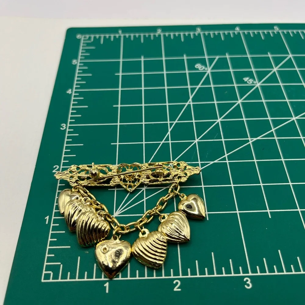 Gold Heart Charm Bar Brooch - Elegant Women’s Jewelry Hearts love - Picture 11 of 12